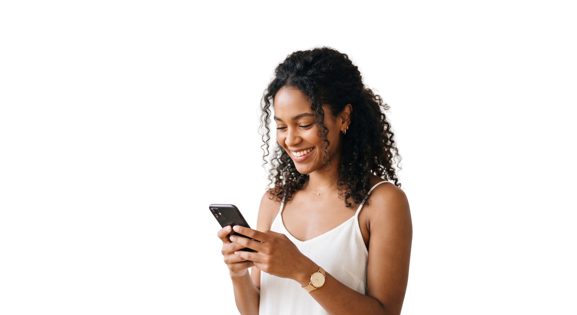 Profissional autônoma sorrindo ao receber notificação de pagamento